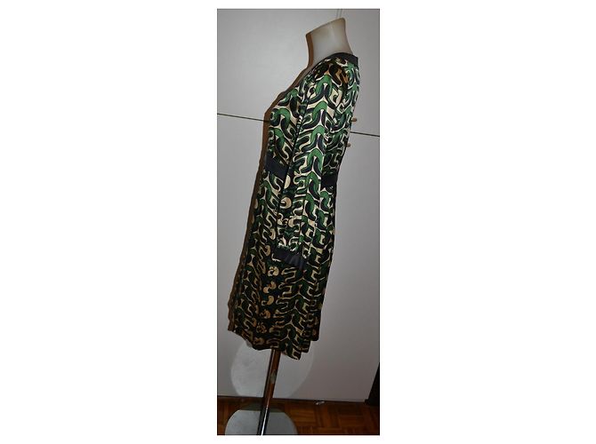 Vestido de seda Diane von Furstenberg estampado abstracto - vista 3
