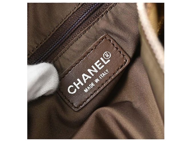 Chanel Travel Line Barrel Nylon Medium Khaki - Ansicht 4