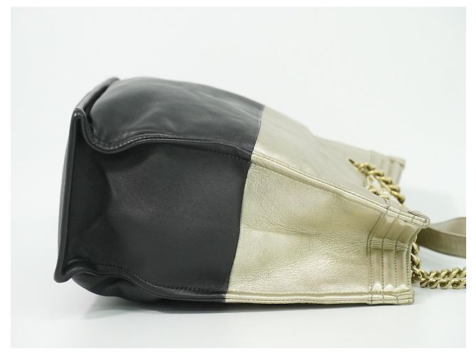 Chanel Boy Shopper de piel de becerro Large Dorado - vista 3