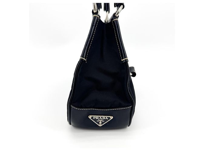 Borsa a tracolla Prada in pelle medium Nero - vista 3