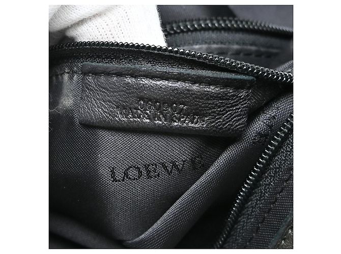Borsa in pelle Loewe Anagram Logo Nappa Aire Marrone - vista 4