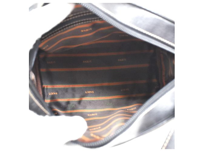 Loewe Velazquez Schultertasche aus Leder Braun - Ansicht 5
