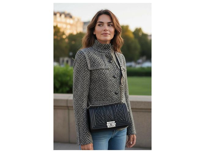 Bolsa Chanel Boy Flap Medium Edinburgh Celtic Knot Preta Preto Hardware prateado - vista 3