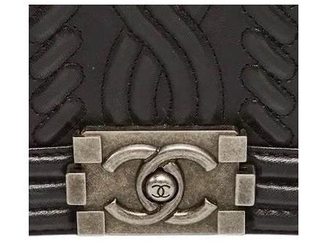 Bolsa Chanel Boy Flap Medium Edinburgh Celtic Knot Preta Preto Hardware prateado - vista 4