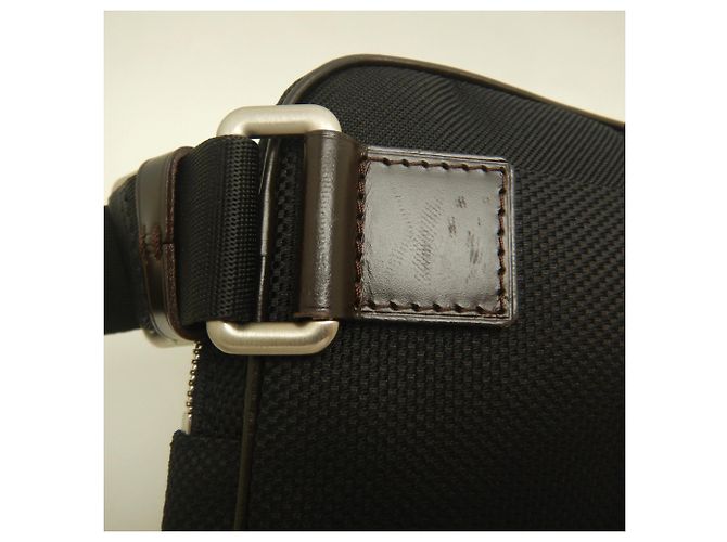 Borsa Acrobat Sling Louis Vuitton Damier Geant Nero - vista 11
