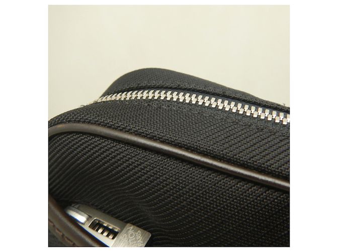 Borsa Acrobat Sling Louis Vuitton Damier Geant Nero - vista 14
