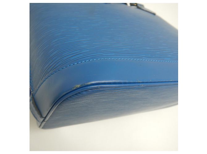 Bolsa Louis Vuitton Epi Alma PM em Toledo Blue - vista 18