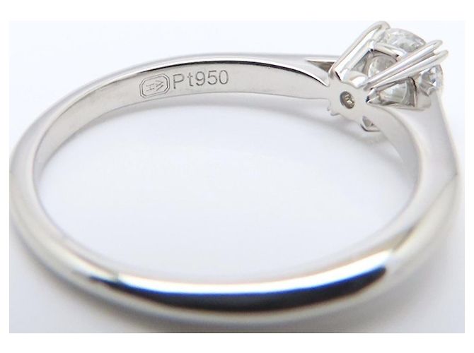 Anillo de compromiso solitario Harry Winston con diamante - vista 9