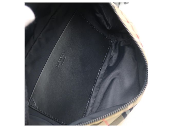 Borsa a tracolla Burberry in nylon e pelle Marrone Beige - vista 11