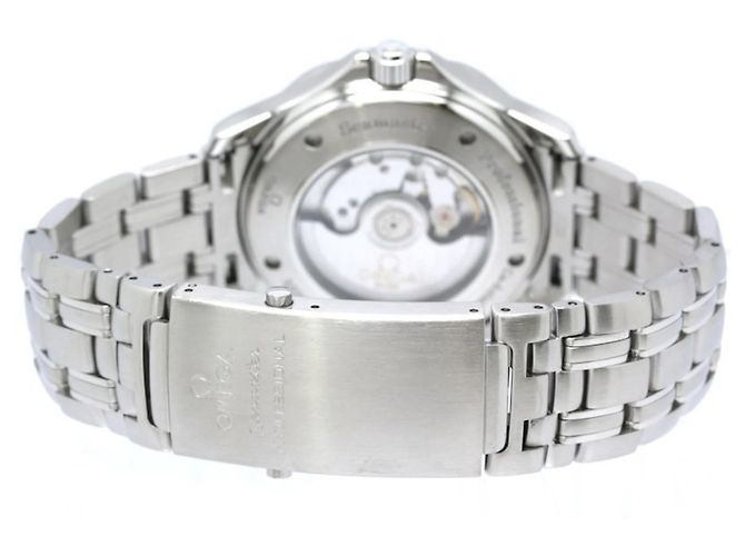 Omega Seamaster Diver 300m Herrenuhr - Ansicht 4