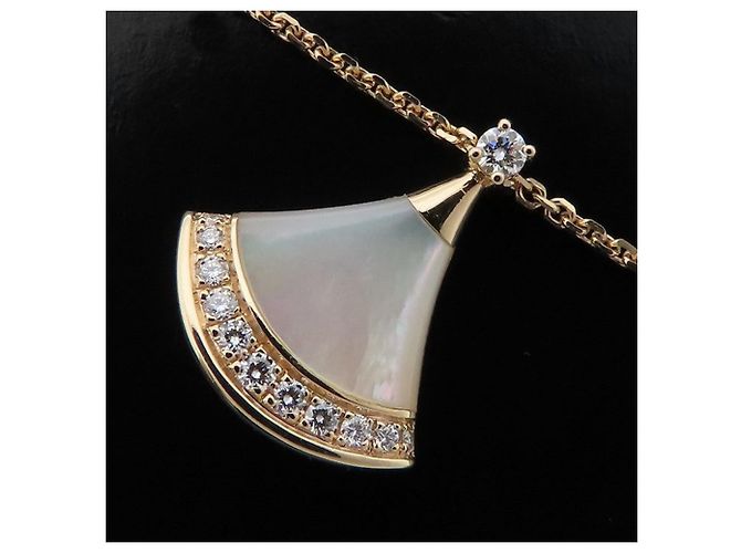 Bulgari Collar Bvlgari Diva's Dream - vista 3
