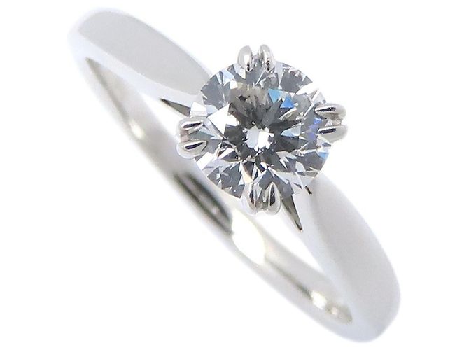 Harry Winston Solitaire Diamond Ring - view 2