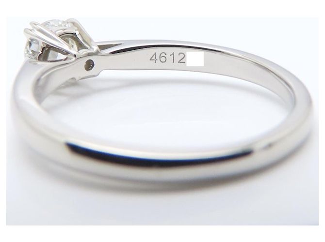 Harry Winston Solitaire Diamond Ring - view 5