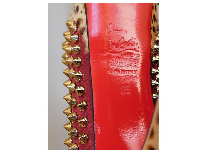Lady Peep Christian Louboutin Décolleté Louboutin borchiate leopardate - vista 9
