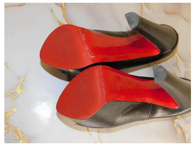 Christian Louboutin Décolleté platform Louboutin - vista 2