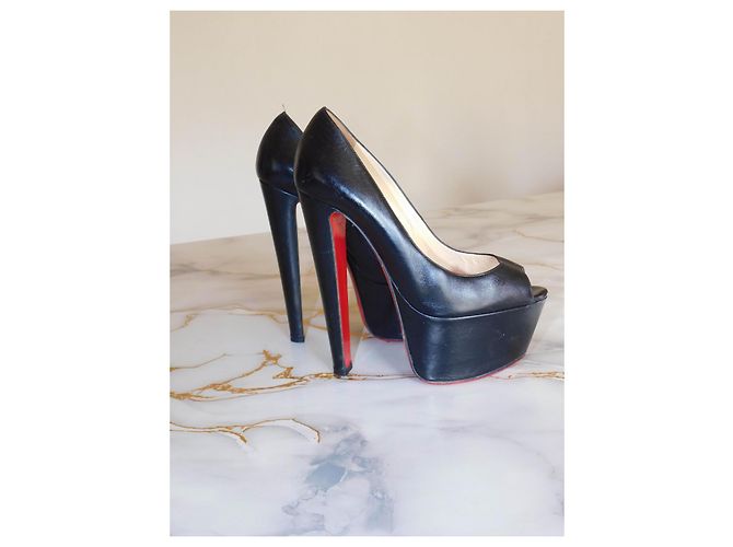 Christian Louboutin Décolleté platform Louboutin - vista 7