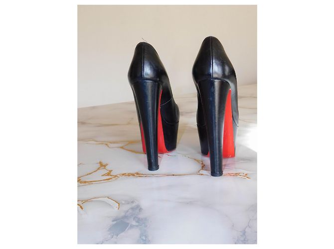 Christian Louboutin Décolleté platform Louboutin - vista 8