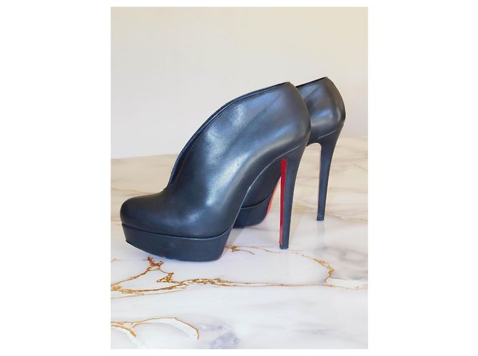 Décolleté Christian Louboutin in pelle nera - vista 7