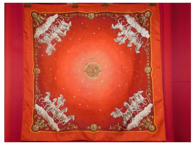 Hermès Carré di seta Cosmos Bianco Rosso D'oro - vista 2