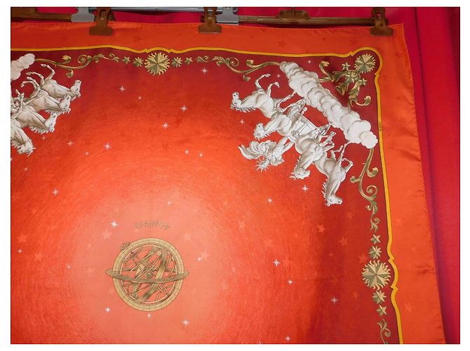 Hermès Carré di seta Cosmos Bianco Rosso D'oro - vista 4