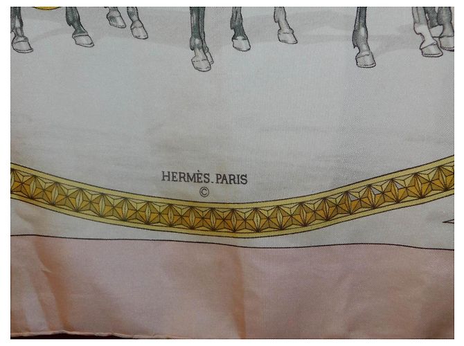 Hermès Carré in seta "On Epsom Downs 1836" - vista 9