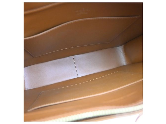 Louis Vuitton Columbus Monogram Vernis - vue 5