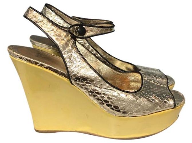 Sandalias de cuña Prada en piel de pitón plateada Talla 37 Plata - vista 7