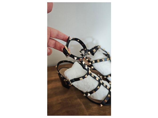 Valentino Garavani Rockstud Leder-Sandalen Schwarz - Ansicht 4
