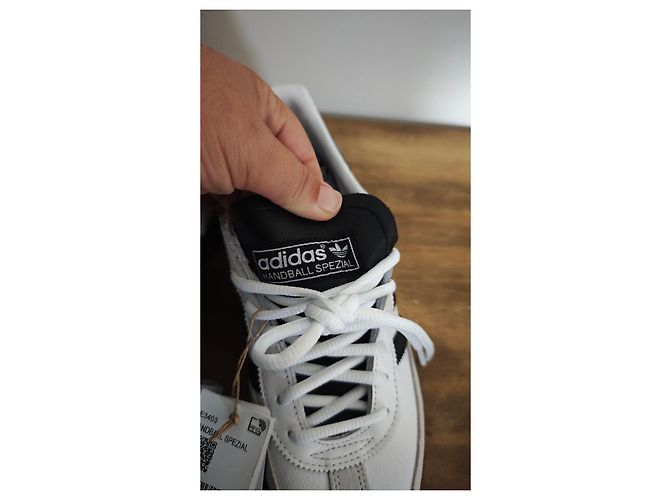 Sneakers Adidas Handball Spezial Bianco e Nero - vista 4