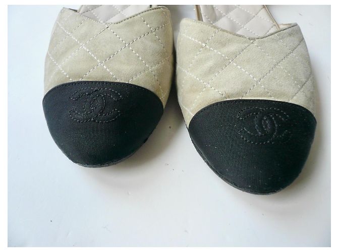 Chanel Ballerine Mary Jane Camoscio Ecru Nero Beige - vista 5