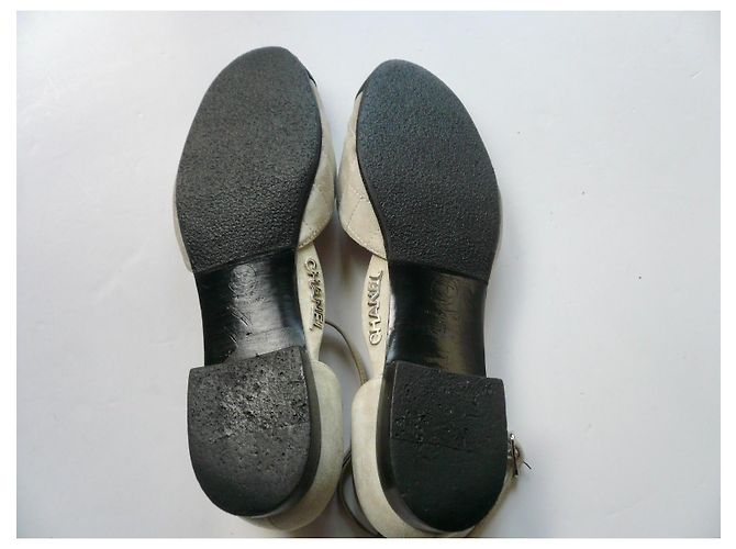Chanel Ballerine Mary Jane Camoscio Ecru Nero Beige - vista 6