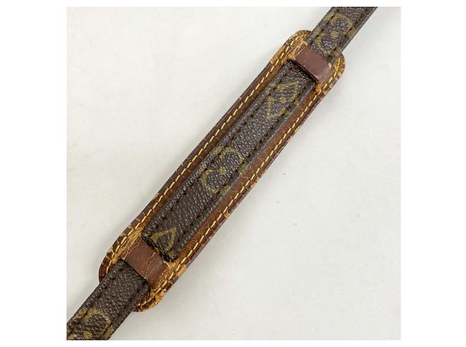 Louis Vuitton Monogram Danube Schultertasche - Ansicht 11