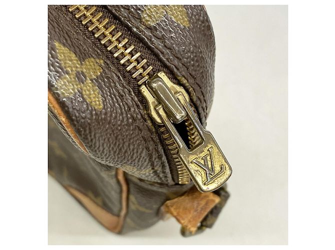 Louis Vuitton Monogram Danube Schultertasche - Ansicht 9