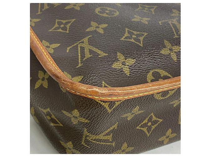 Bolsa de Ombro Louis Vuitton Monogram Gibeciere MM - vista 7