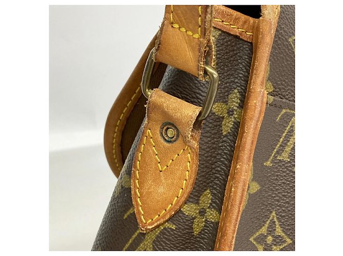 Bolsa de Ombro Louis Vuitton Monogram Gibeciere MM - vista 8