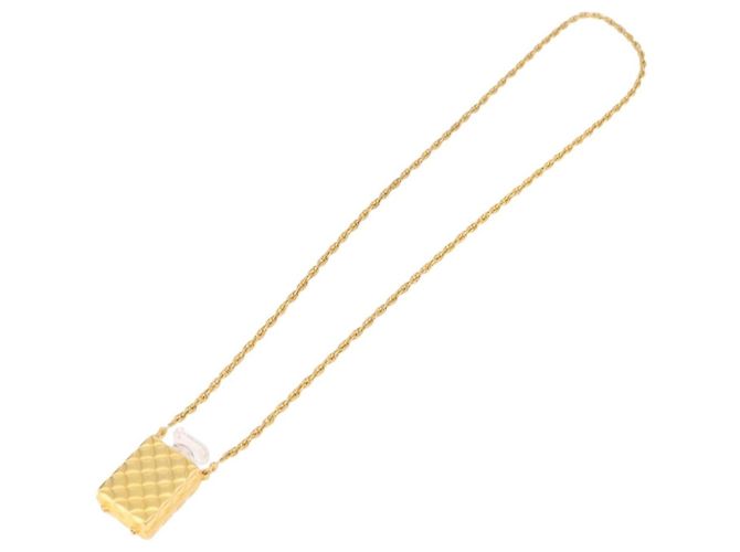 Pendente a catena lunga in metallo con cristalli e perle sintetiche a forma di flacone di profumo Chanel CC - vista 2