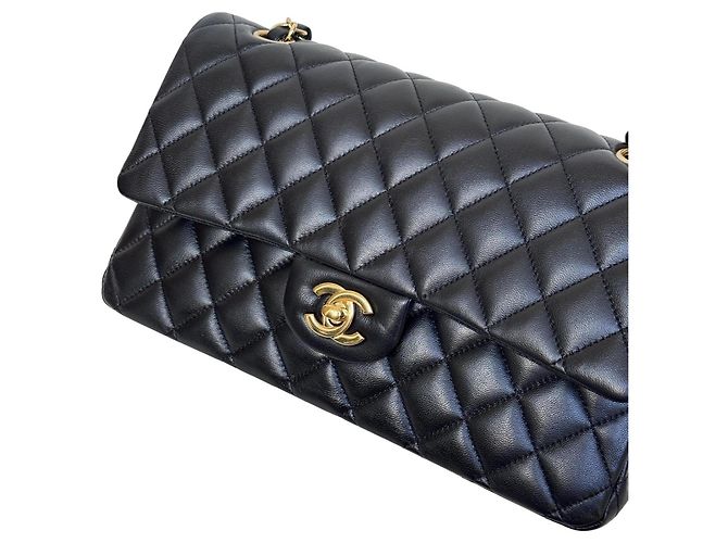 Timeless Bolso Chanel Classic Double Flap Medium Piel de Cordero Negra - vista 11