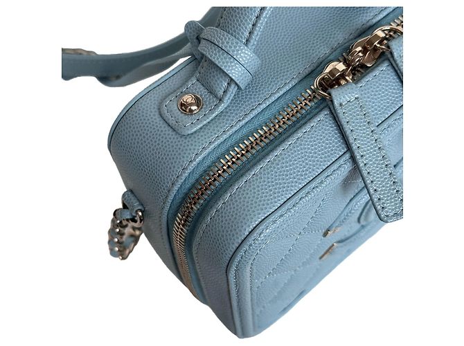 Borsa Chanel Vanity Filigree in Pelle Caviar Blu Tiffany - vista 12