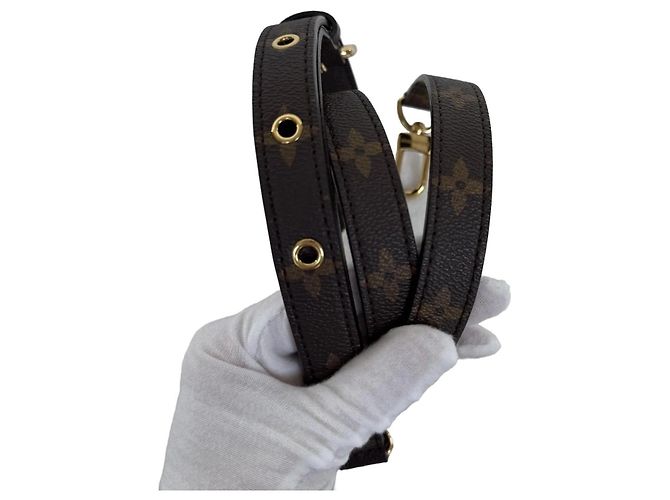 Sac à main Louis Vuitton Pochette Métis Monogram - vue 4