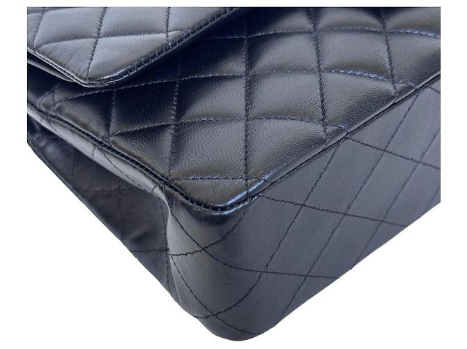 Timeless Mala Chanel Classic Double Flap Medium Pele de Cordeiro Preta - vista 10