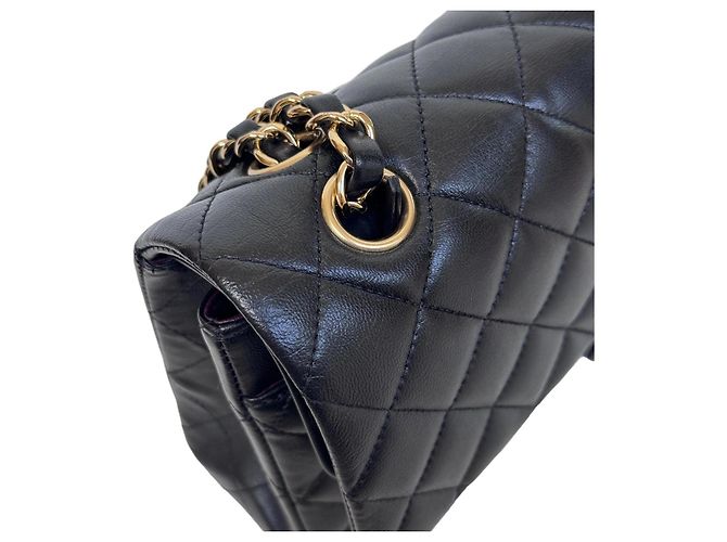 Timeless Mala Chanel Classic Double Flap Medium Pele de Cordeiro Preta - vista 7
