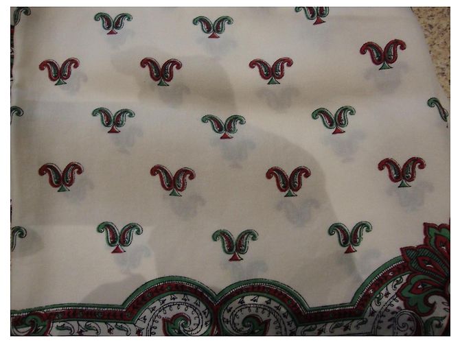 Foulard Hermès Seta Stampa Cashmere Bianco Rosso Verde - vista 3