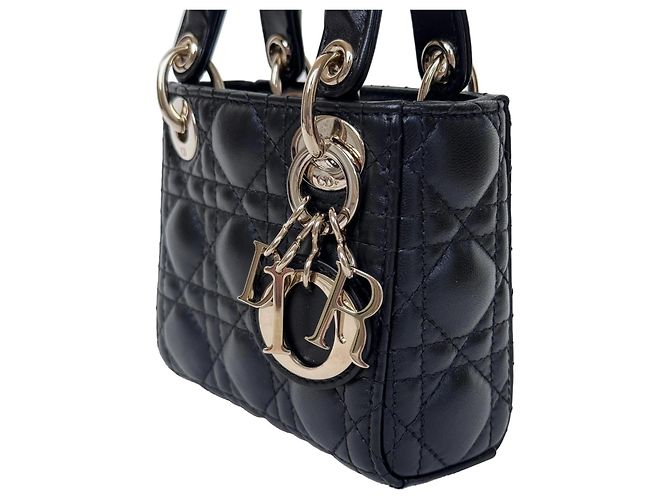 Borsa Dior Lady Dior Micro in Pelle d'Agnello Nera - vista 10