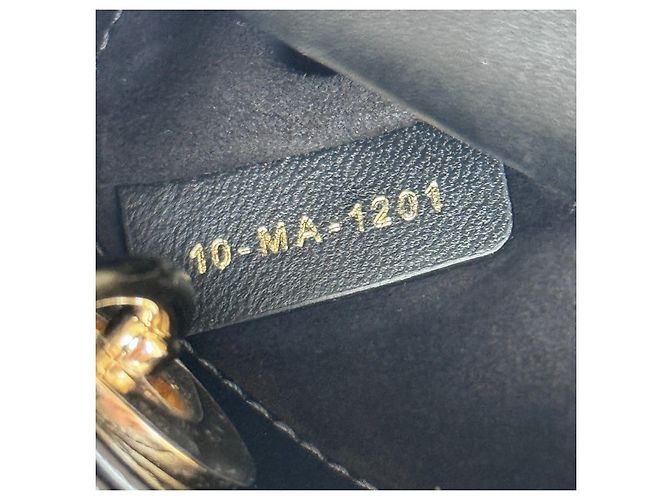 Borsa Dior Lady Dior Micro in Pelle d'Agnello Nera - vista 15