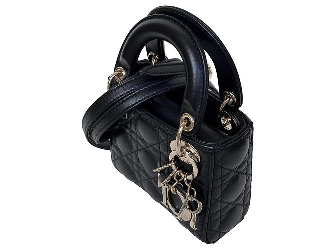Borsa Dior Lady Dior Micro in Pelle d'Agnello Nera - vista 9