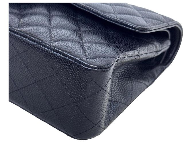 Timeless Bolsa Chanel Classic Double Flap Medium Couro Caviar Preto - vista 5