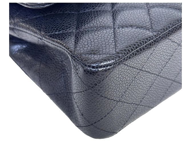 Timeless Bolsa Chanel Classic Double Flap Medium Couro Caviar Preto - vista 6