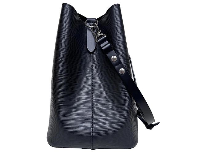 Néonoé Louis Vuitton Neonoé MM Pelle Epi Nera - vista 3