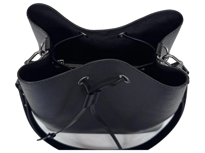 Néonoé Louis Vuitton Neonoé MM Pelle Epi Nera - vista 5