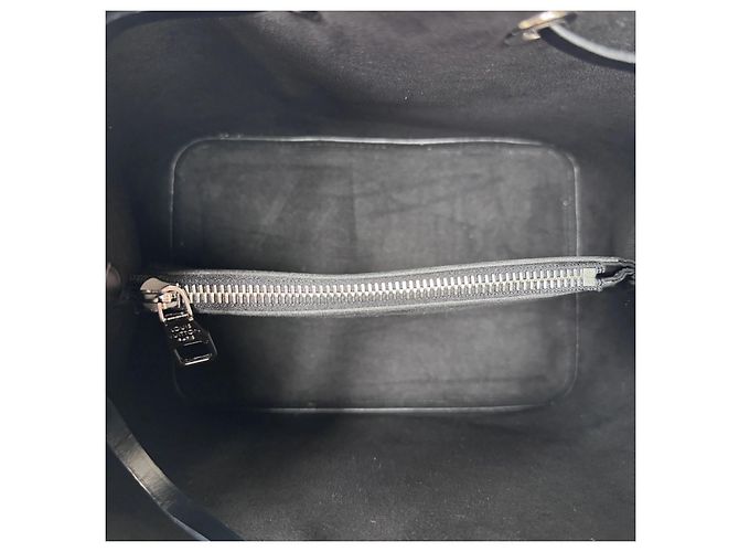 Néonoé Louis Vuitton Neonoé MM Pelle Epi Nera - vista 9
